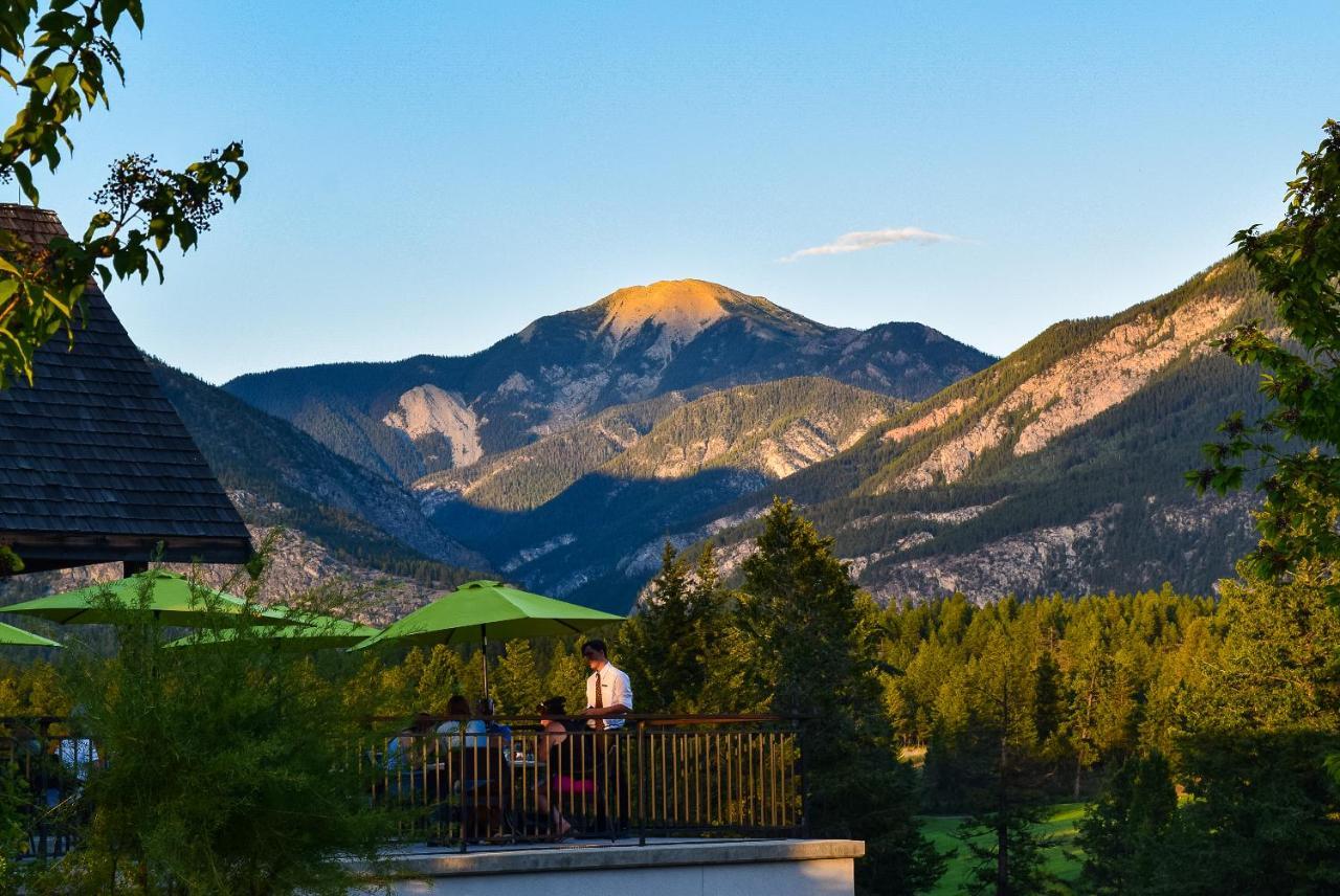 Headwaters Lodge At Eagle Ranch Resort Invermere Buitenkant foto