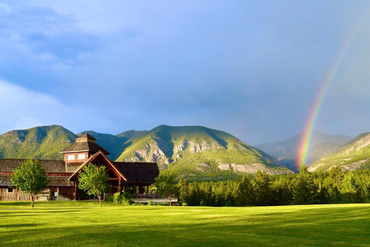 Headwaters Lodge At Eagle Ranch Resort Invermere Buitenkant foto